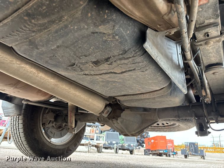 image for item EM5058 2018 Chevrolet Silverado 1500 Z71 Crew Cab pickup truck