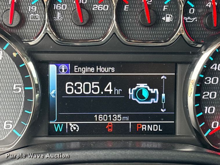 image for item EM5058 2018 Chevrolet Silverado 1500 Z71 Crew Cab pickup truck