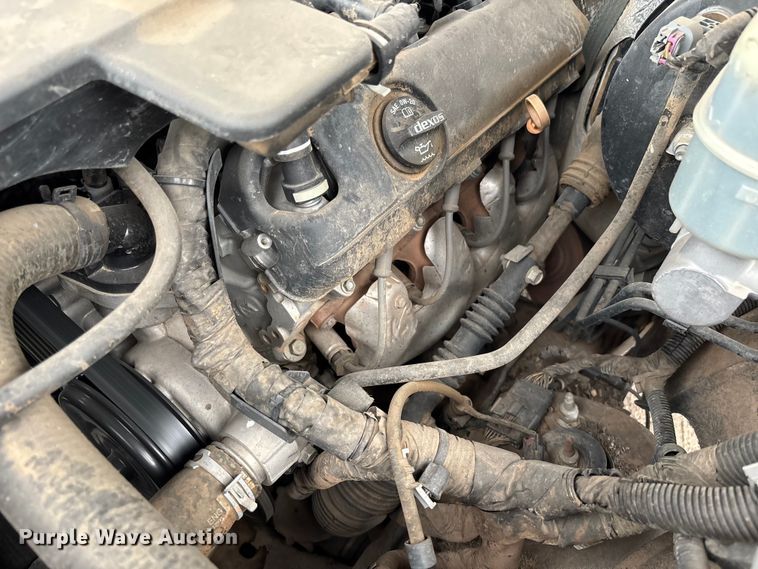 image for item EM5058 2018 Chevrolet Silverado 1500 Z71 Crew Cab pickup truck