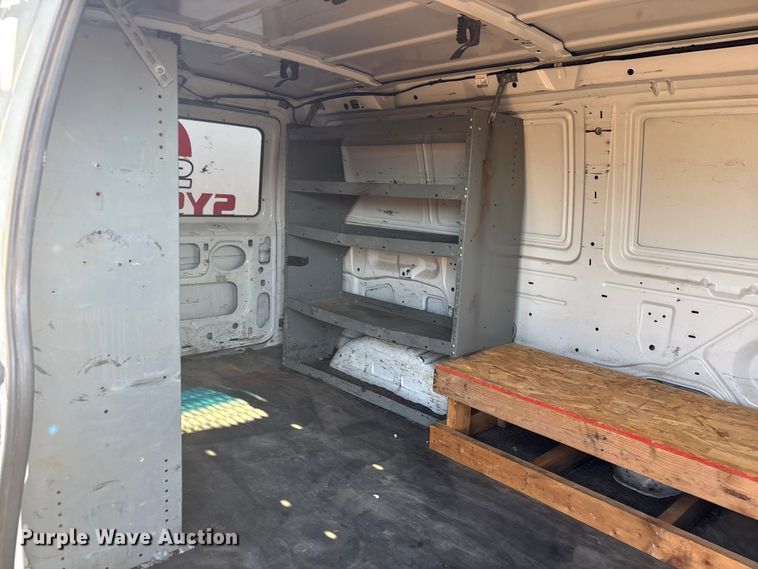 image for item EM5070 2006 Ford Econoline van