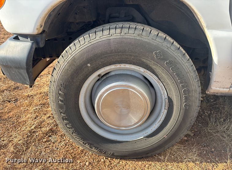 image for item EM5070 2006 Ford Econoline van