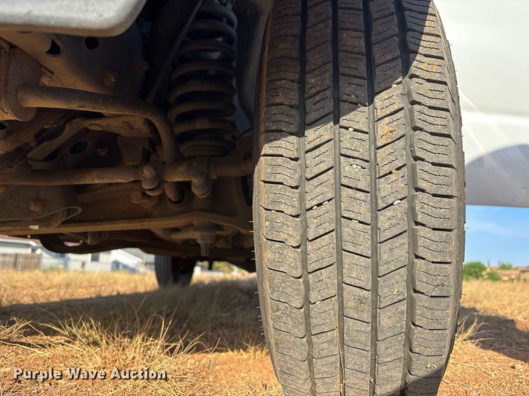 image for item EM5070 2006 Ford Econoline van