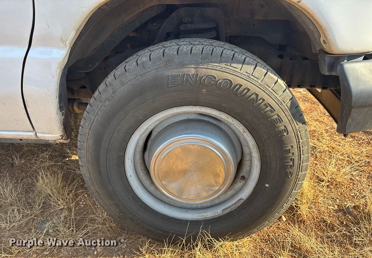 image for item EM5070 2006 Ford Econoline van