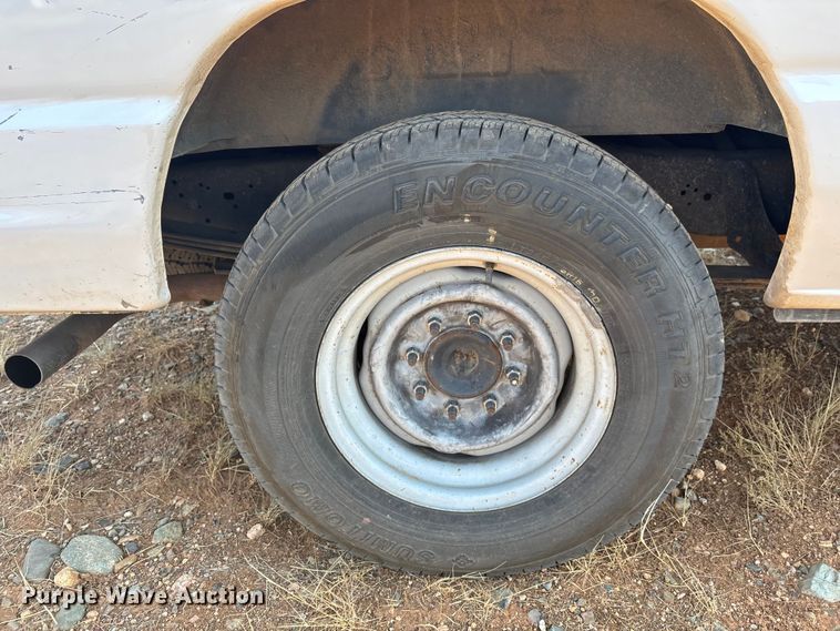 image for item EM5070 2006 Ford Econoline van