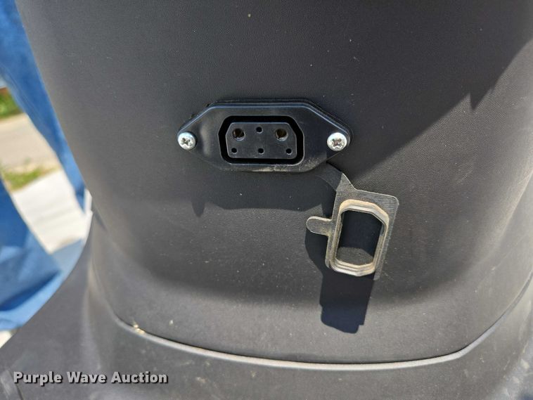 image for item EN5507 2019 Hixon Chargepro electric scooter