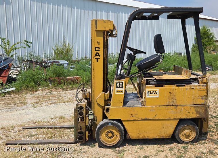 image for item EN5509 Caterpillar M50B forklift