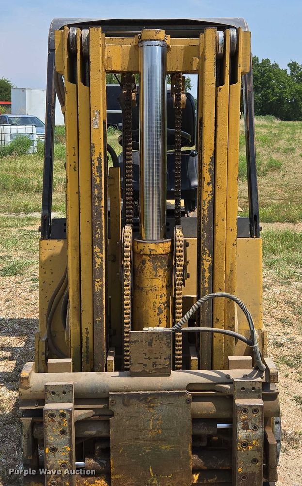 image for item EN5509 Caterpillar M50B forklift