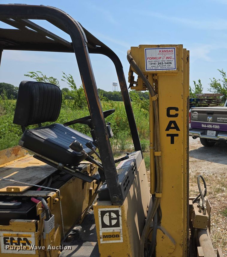 image for item EN5509 Caterpillar M50B forklift