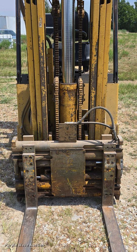 image for item EN5509 Caterpillar M50B forklift