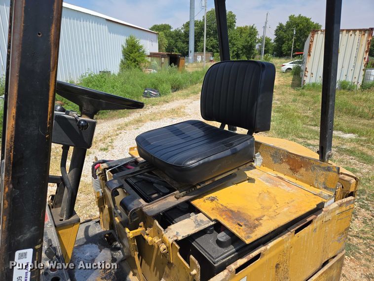 image for item EN5509 Caterpillar M50B forklift