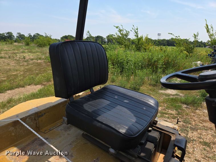 image for item EN5509 Caterpillar M50B forklift