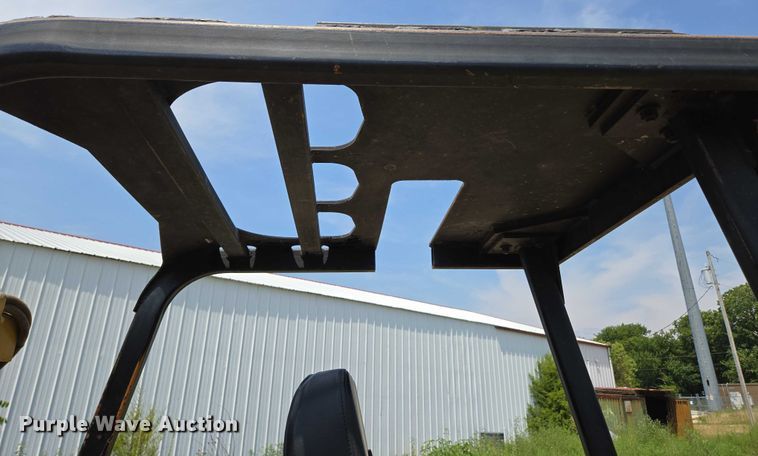 image for item EN5509 Caterpillar M50B forklift