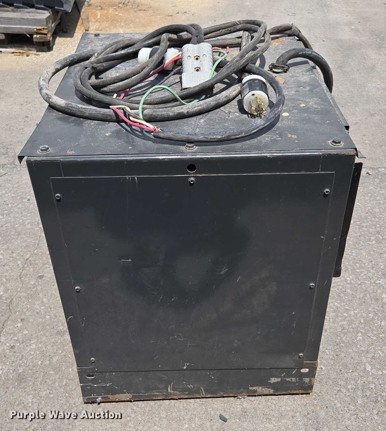 image for item EN5509 Caterpillar M50B forklift