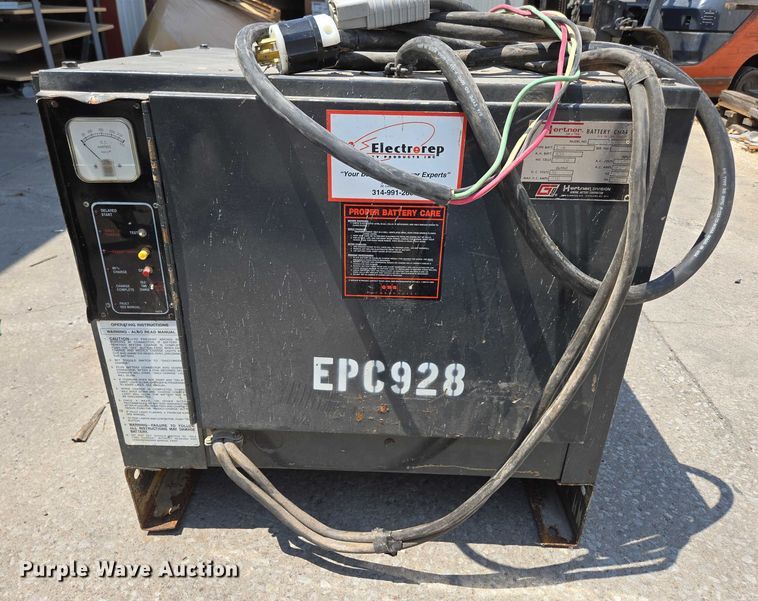 image for item EN5509 Caterpillar M50B forklift