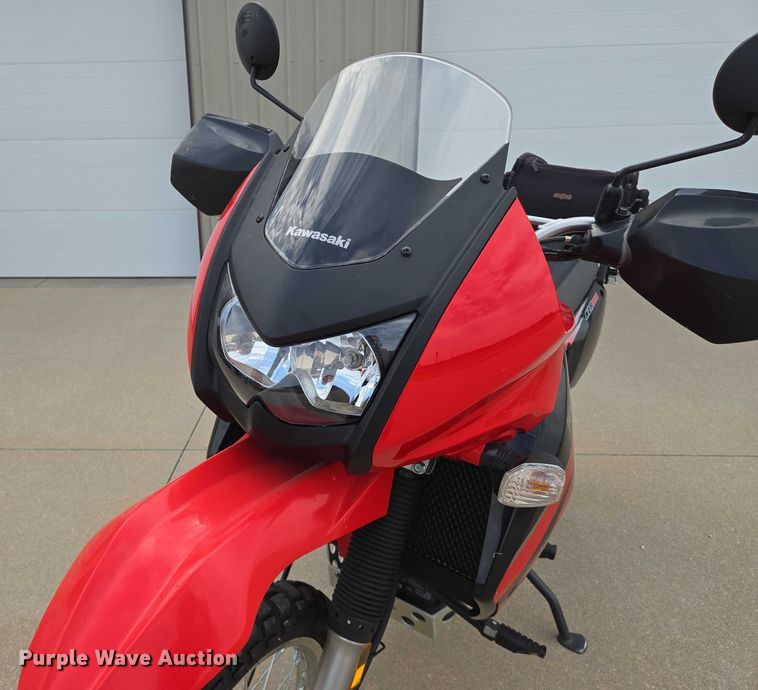 image for item EN8373 2009 Kawasaki KLR650 motorcycle
