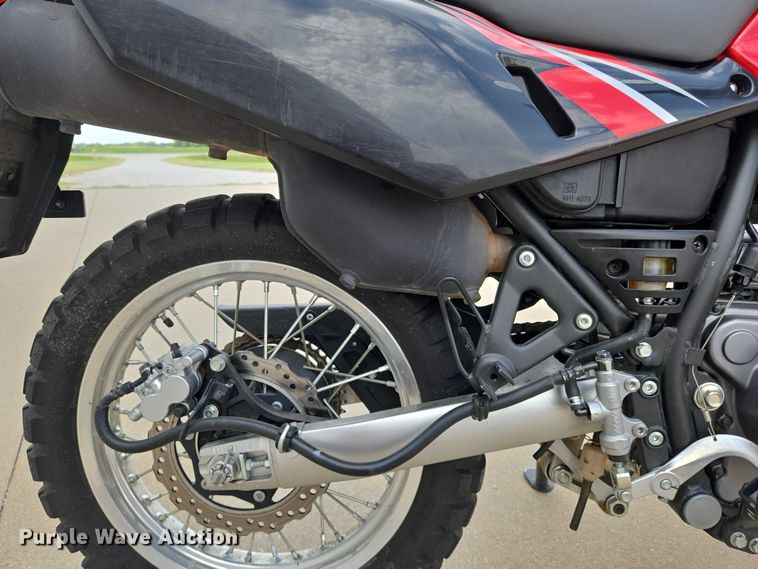 image for item EN8373 2009 Kawasaki KLR650 motorcycle