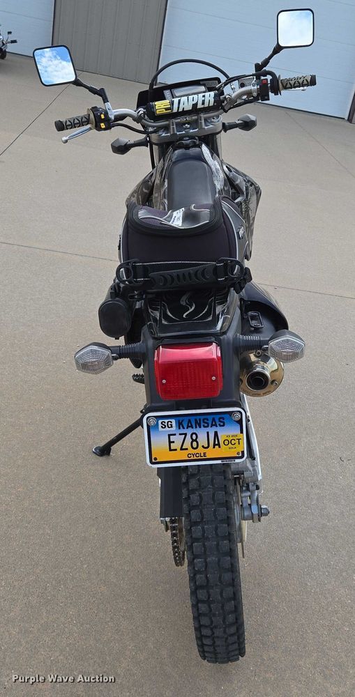 image for item EN8374 2009 Suzuki DR-Z400S motorcycle