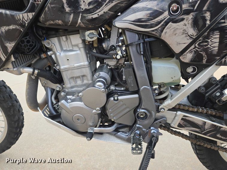 image for item EN8374 2009 Suzuki DR-Z400S motorcycle