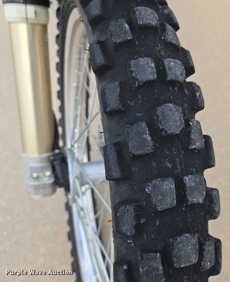 image for item EN8374 2009 Suzuki DR-Z400S motorcycle