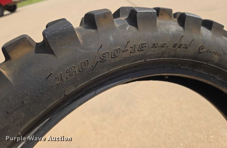 image for item EN8374 2009 Suzuki DR-Z400S motorcycle