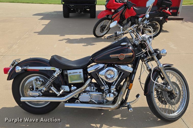 image for item EN8376 1993 Harley-Davidson Dyna Low Rider motorcycle