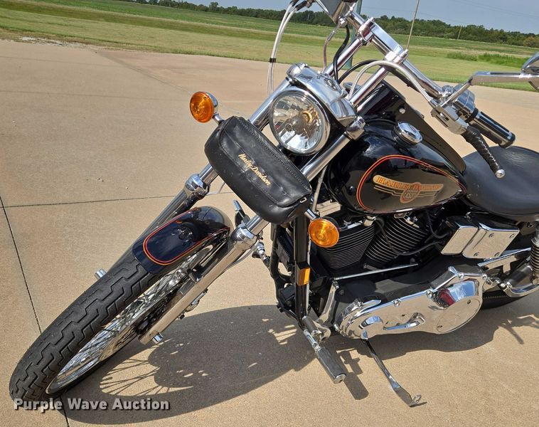 image for item EN8376 1993 Harley-Davidson Dyna Low Rider motorcycle