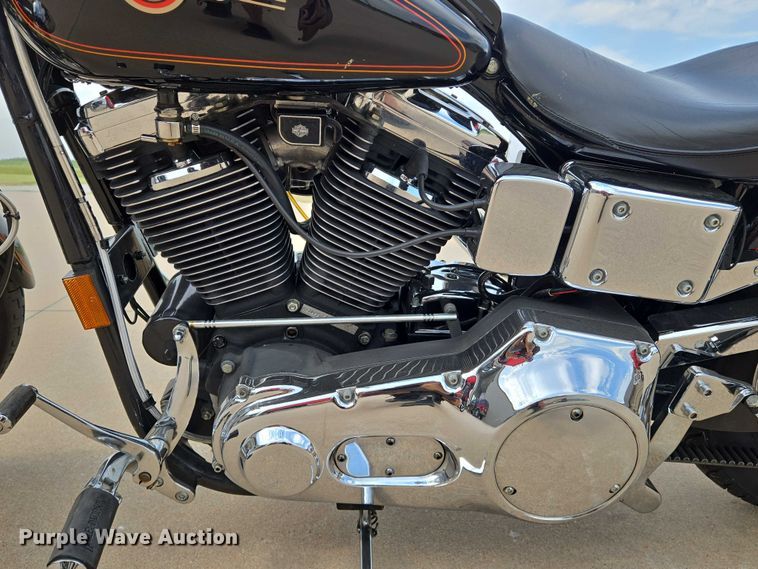 image for item EN8376 1993 Harley-Davidson Dyna Low Rider motorcycle