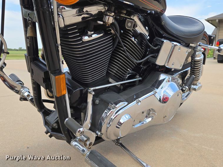 image for item EN8376 1993 Harley-Davidson Dyna Low Rider motorcycle