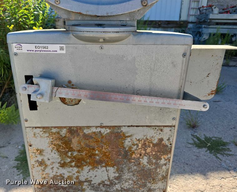 image for item EO1562 Toledo Scale 2692 scale