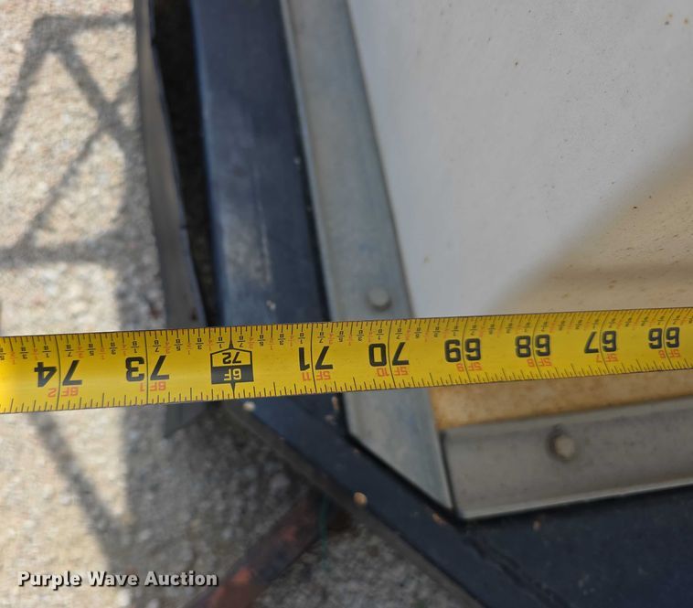 image for item EO1564 Yard truck cab