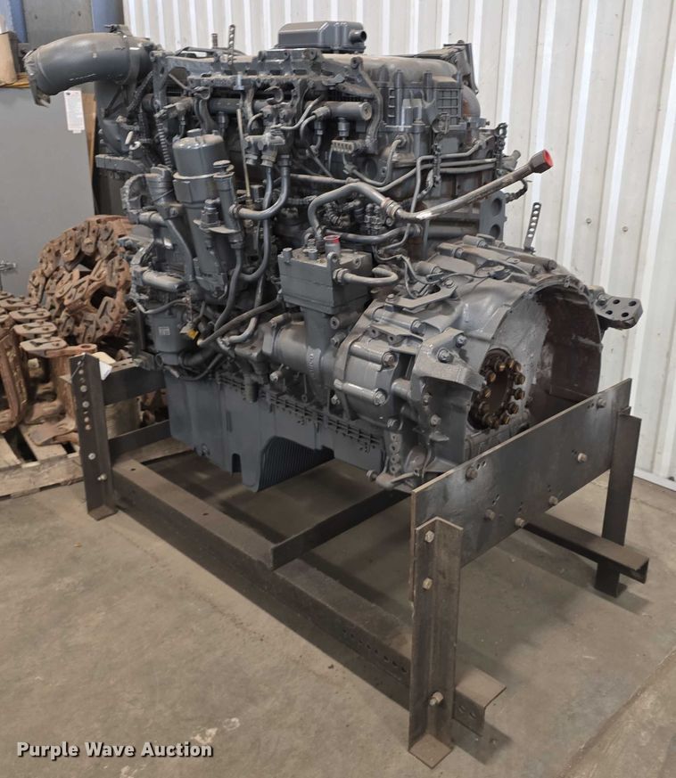 image for item EO1566 2018 Paccar MX13 engine