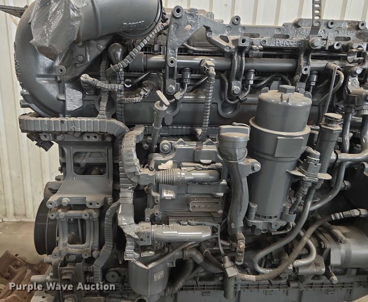 image for item EO1566 2018 Paccar MX13 engine