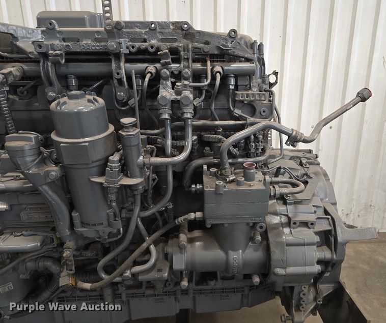 image for item EO1566 2018 Paccar MX13 engine