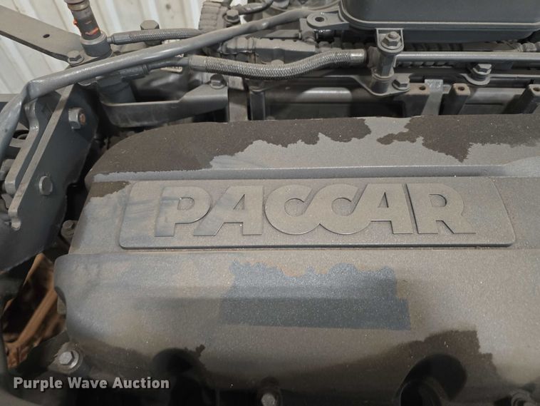 image for item EO1566 2018 Paccar MX13 engine