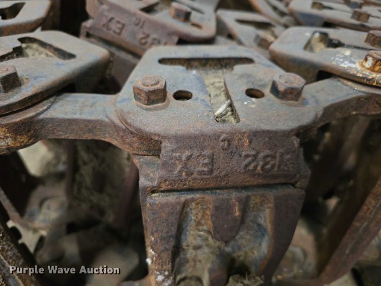 image for item EO1567 132 EX over the tire skid steer tracks