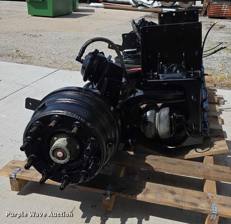 image for item EO1569 2022 Link 8A000749 steerable pusher axle