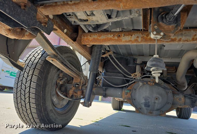 image for item EO1571 2014 Chevrolet Silverado 1500 pickup truck