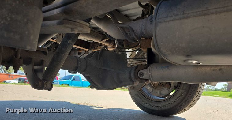 image for item EO1571 2014 Chevrolet Silverado 1500 pickup truck