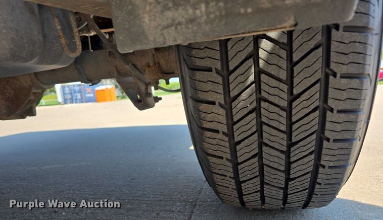 image for item EO1571 2014 Chevrolet Silverado 1500 pickup truck