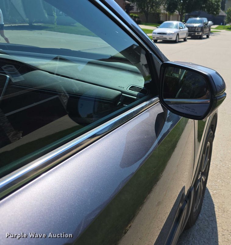 image for item EO1572 2021 Honda CR-V SUV