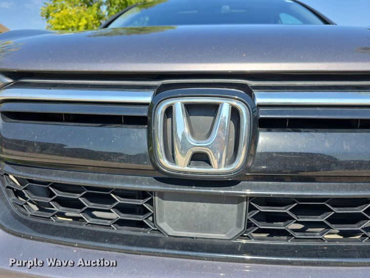 image for item EO1572 2021 Honda CR-V SUV