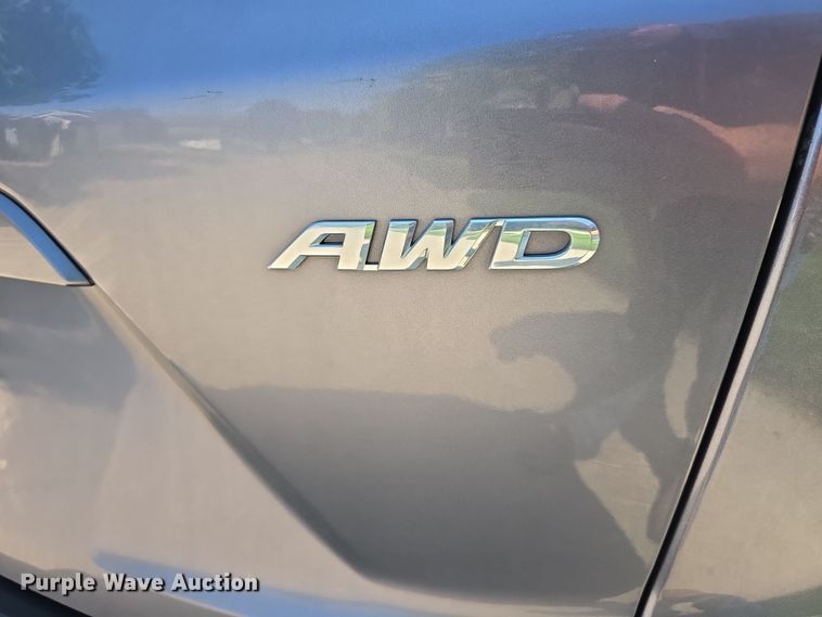 image for item EO1572 2021 Honda CR-V SUV