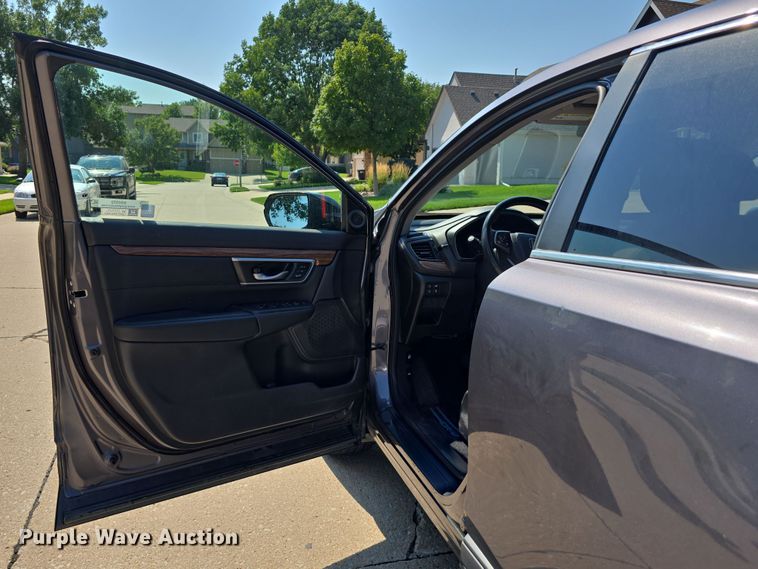 image for item EO1572 2021 Honda CR-V SUV