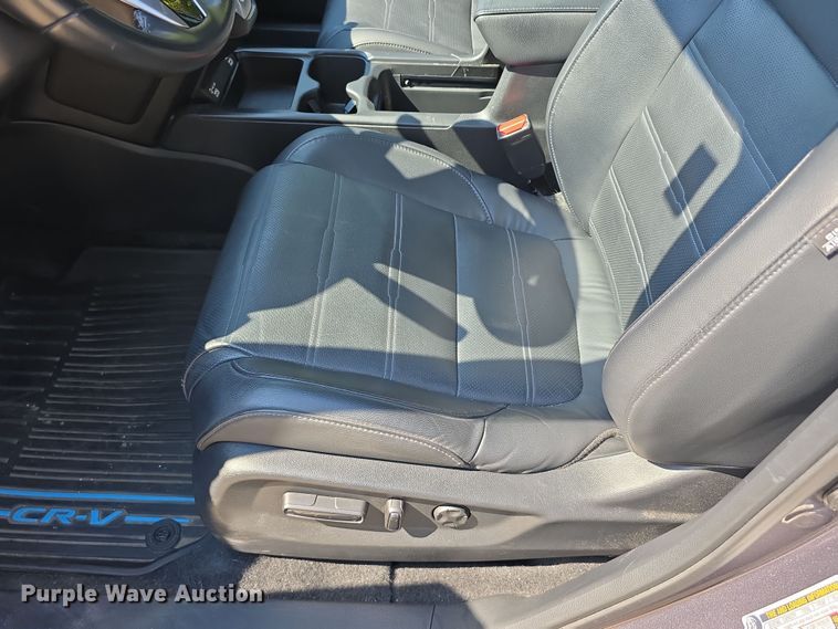 image for item EO1572 2021 Honda CR-V SUV