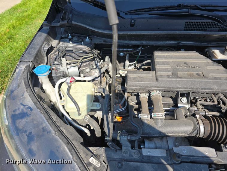 image for item EO1572 2021 Honda CR-V SUV