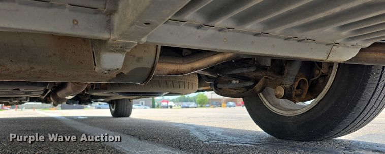 image for item EO1573 2008 Toyota Sienna LE van