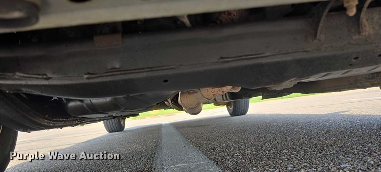 image for item EO1573 2008 Toyota Sienna LE van