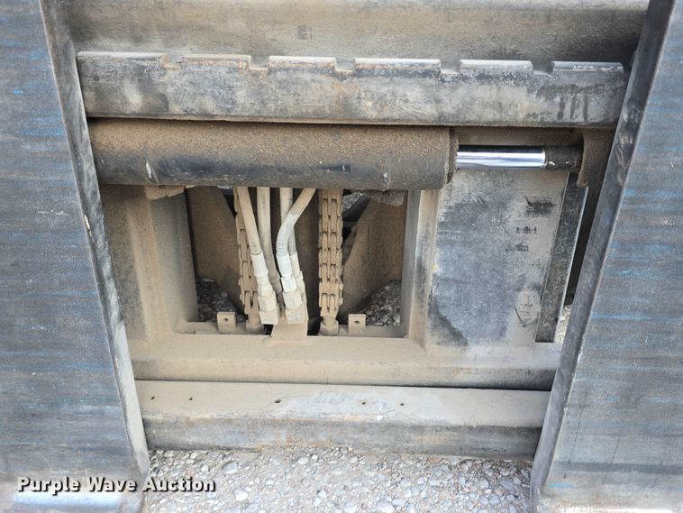 image for item EO1606 Caterpillar P8000 forklift