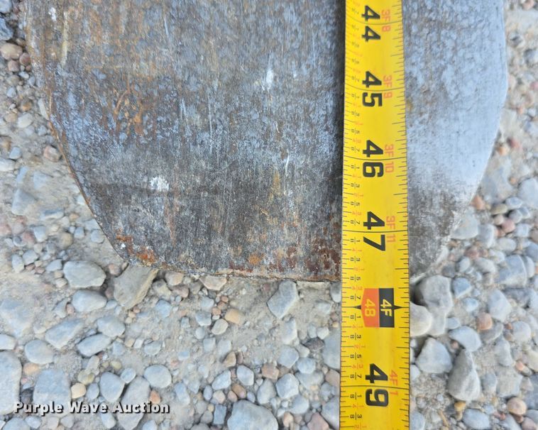 image for item EO1606 Caterpillar P8000 forklift