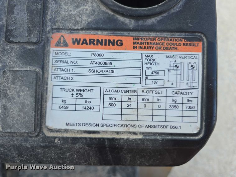 image for item EO1606 Caterpillar P8000 forklift